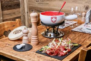 Fondues Raclettes Nice Tradiswiss fondue