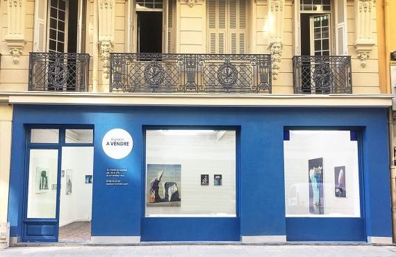 Espace vendre galerie d'art contemporain à Nice vitrine