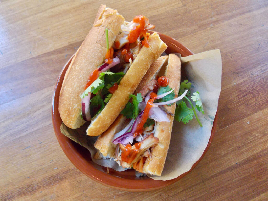 Deli Banh Mi, street food vietnamienne à Nice (sandwich)