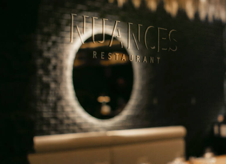 Restaurant Nuances, a relaxed semi-gastro in Nice (logo)