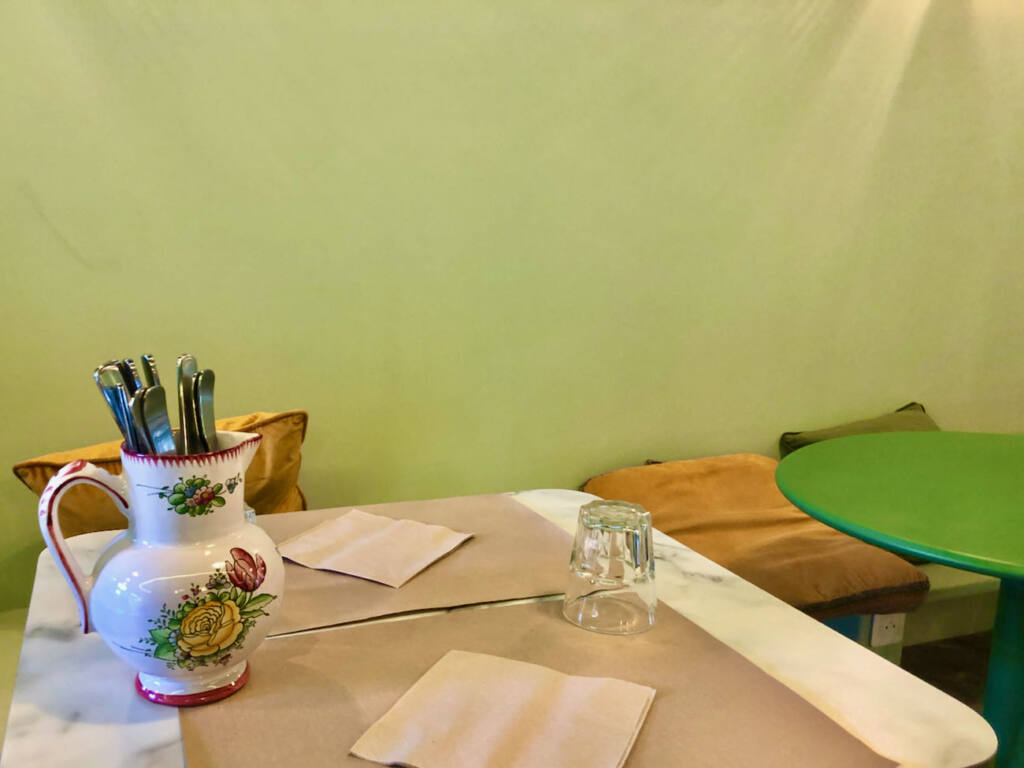 Yafo, restaurant israélien à Nice (table)