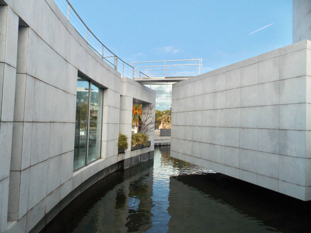 Musée des Arts asiatiques, Asian art, Nice (water)