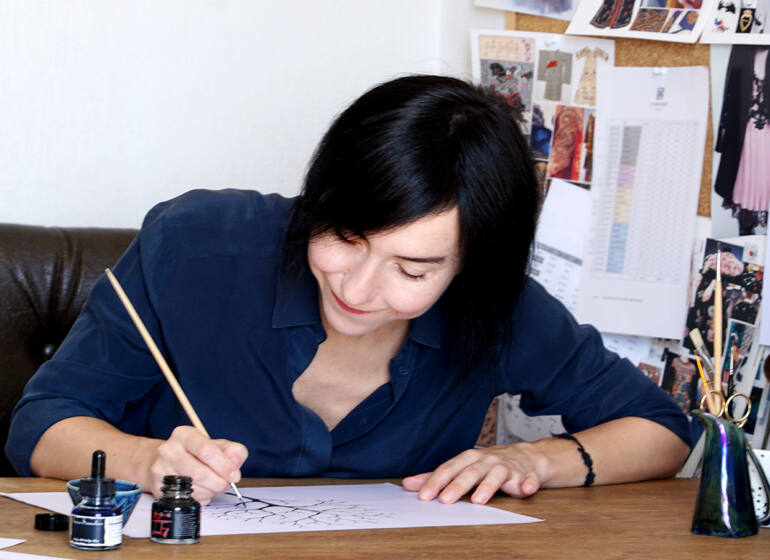 Ania Axenova, créatrice de châles et contes, Nice (dessin)