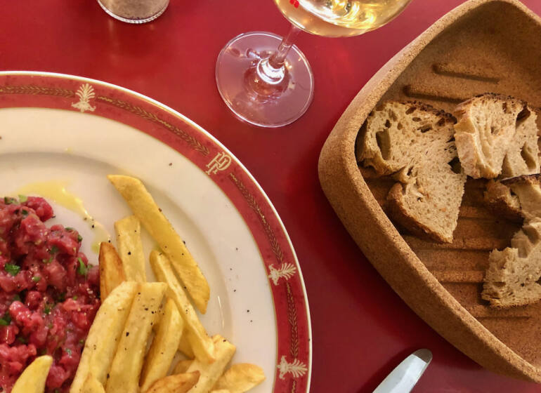 Le Canon, cave à manger et bar à vins natures Nice (tartare boeuf Aubrac)