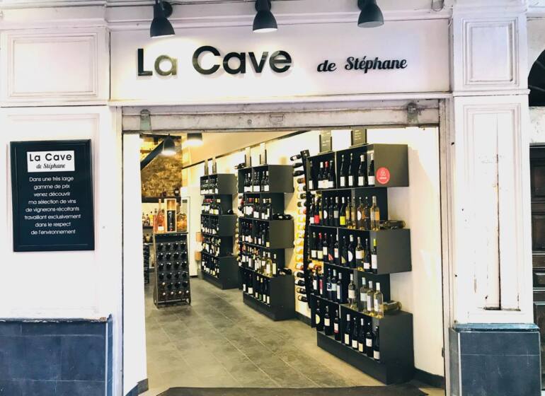 La Cave de Stéphane : vins et spiritueux dans le Vieux-Nice (entrée)