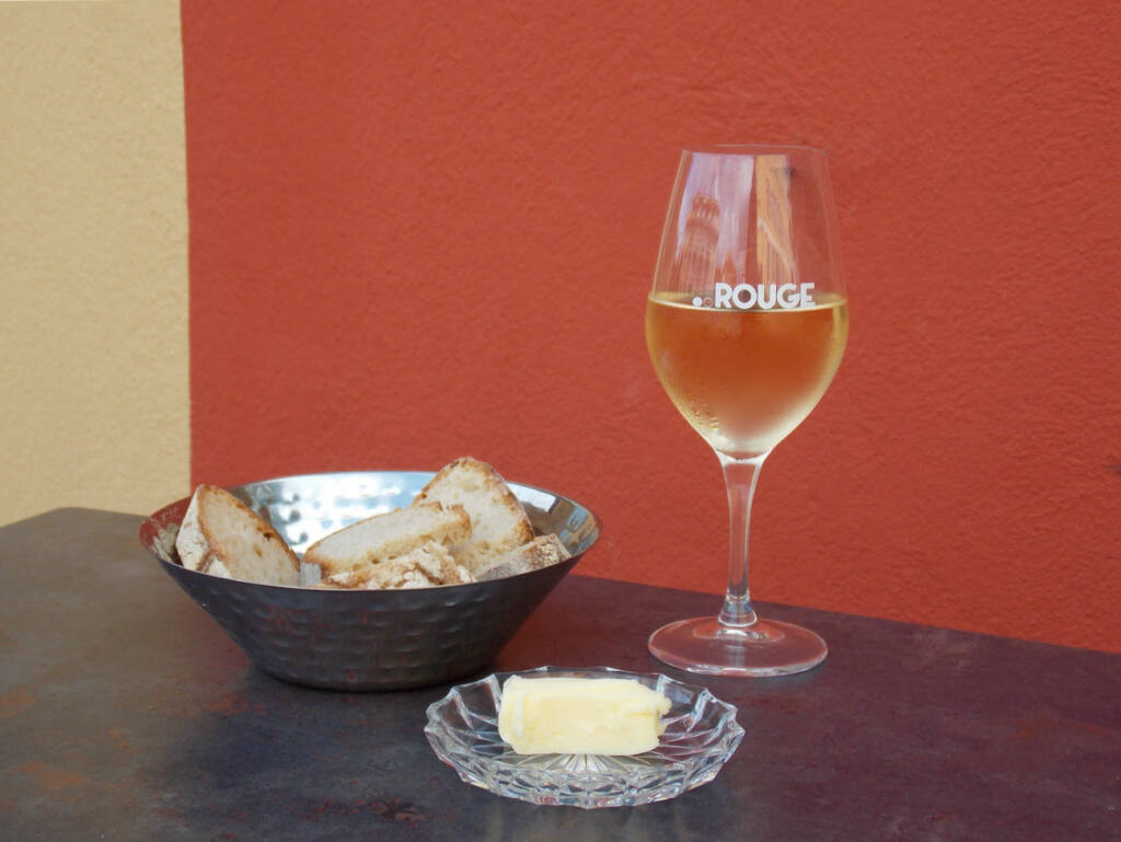 Rouge, food bar, Nice (wine, butter and bread)