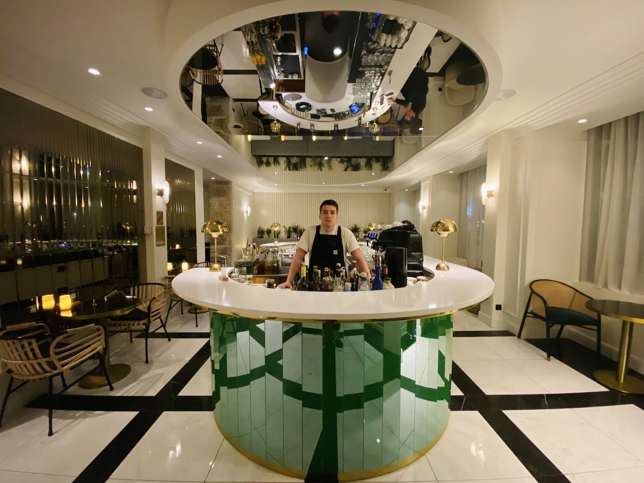 Delano Cocktail bar in Nice City Guide Love Spots