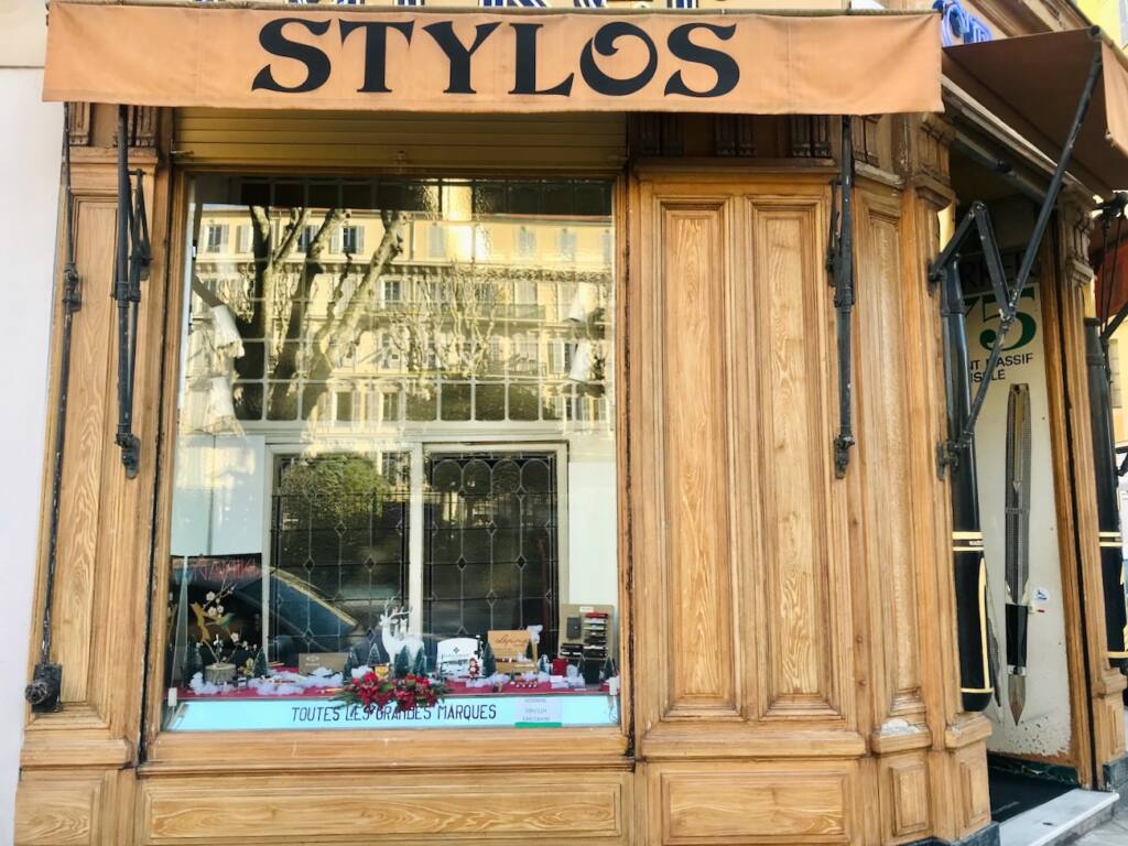 Creutz et Fils, Fine pen shop, Nice, city guide love spots (exterior)