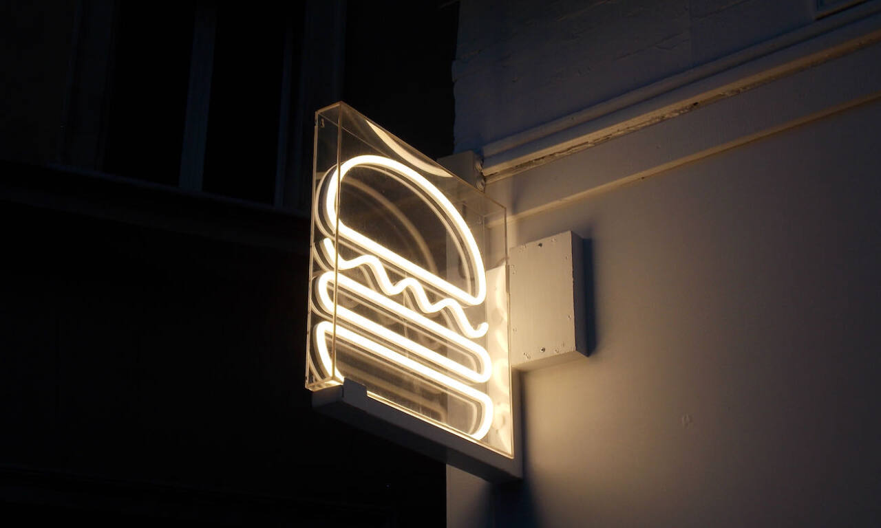Harlem, smash burger, Nice (logo néon)