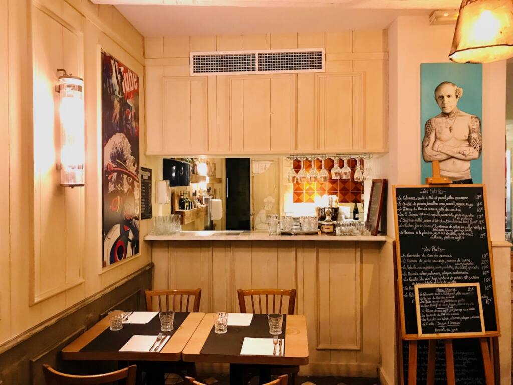 Le Bar des oiseaux : cuisine bistronimique dans le Vieux-Nice (tableaux)