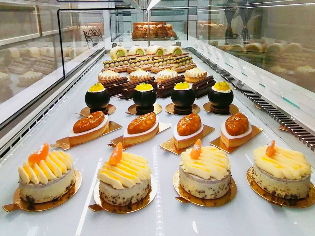 Pâtisserie Moutet : Patisserie, chocolaterie et glacier à Nice (gâteaux)