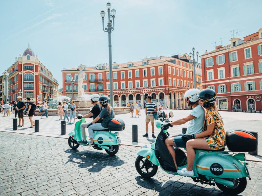 YEGO - Self-service electric scooters in Nice - City Guide Love Spots (scooters)