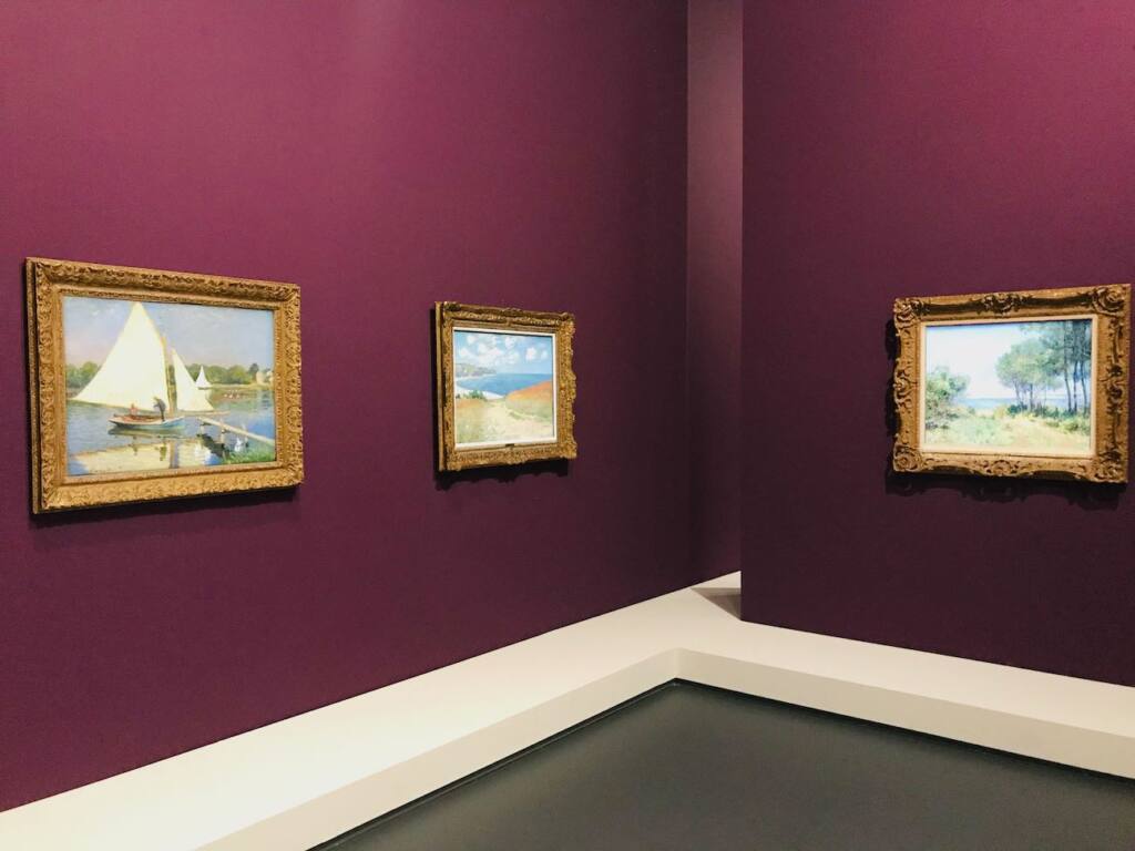 Monet en pleine lumière : exposition inédite au Grimaldi Forum (salle mauve)