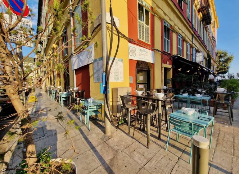 Coquillages Bouchet : restaurant de fruits de mer à Nice (terrasse)