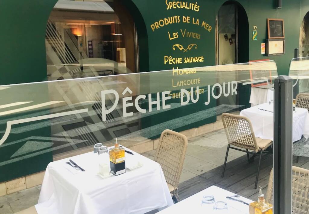 Les Viviers - Fish restaurant and French bistrot in Nice - City guide Love Spots (fish of the day)