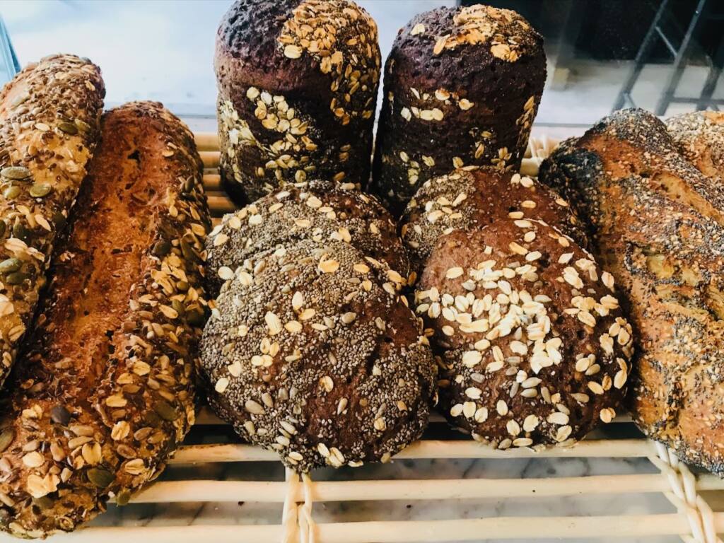 Copenhagen Coffee Lab - Cafe-bakery in Nice - City Guide Love Spots (bread)