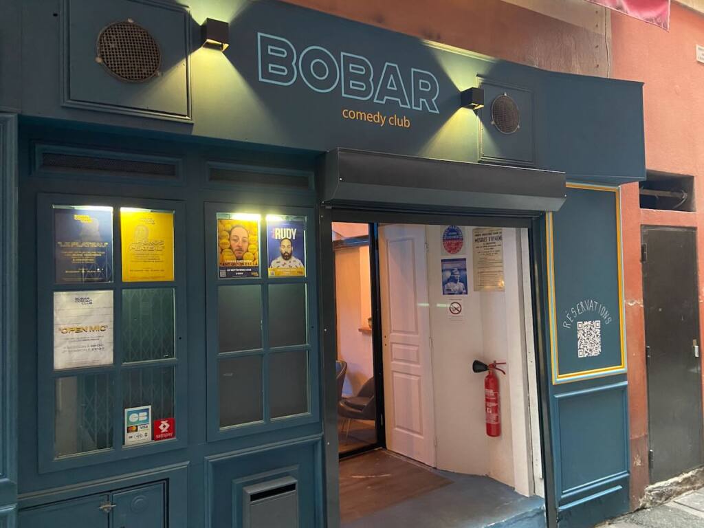 Bobar Comedy Club, Bar and Comedy Club in Nice, City Guide Love Spots (entrance)