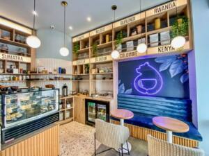 HUG Café, Speciality coffees in Nice, City Guide Love Spots (interior)