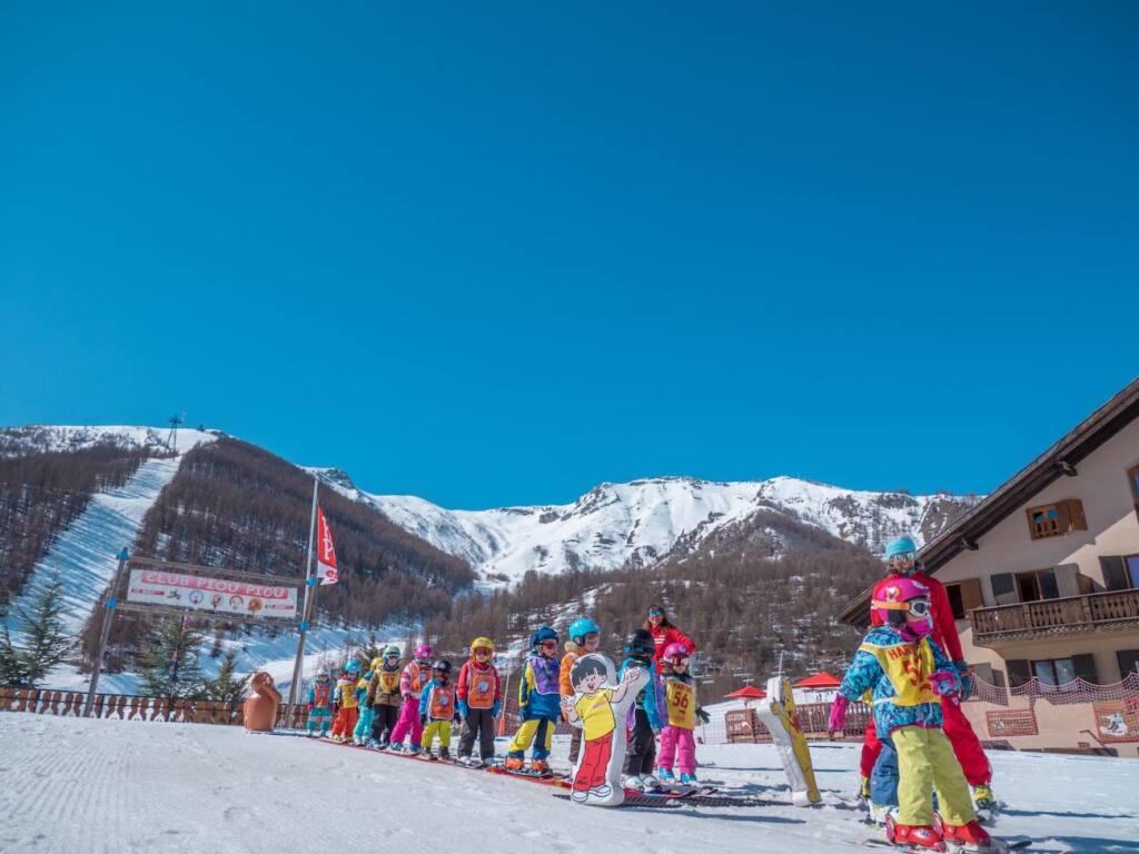 Toutes les stations de ski près de Nice (classes pour enfant)