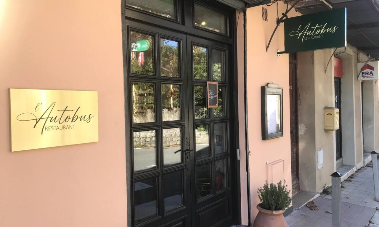 L'Autobus : restaurant de cuisine niçoise et méditerranéenne à Nice