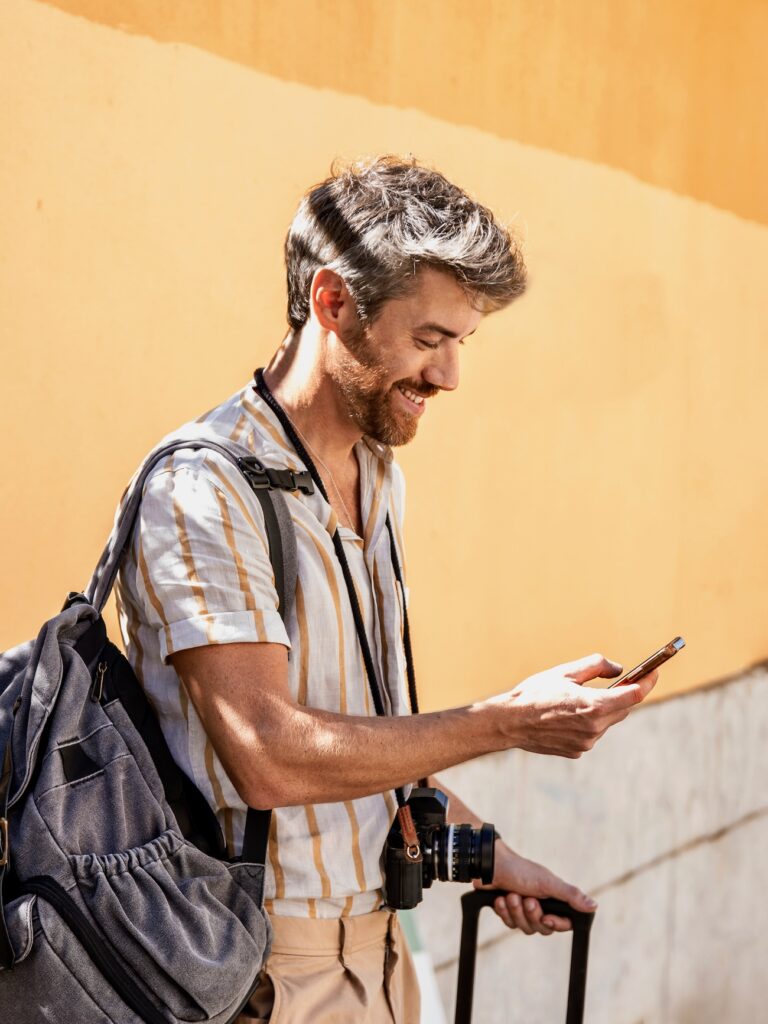 Bounce, le plus grand réseau de consignes à bagages au monde, propose des consignes à Nice dans plus d'une trentaine de lieux partenaires