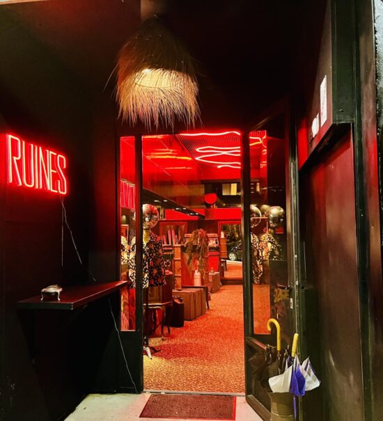 Ruines: restaurant world fusion et bar à cocktails à Nice