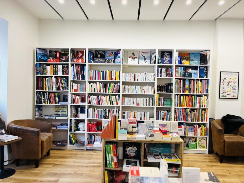 Le Vestiaire à MoT : librairie sportive et généraliste à Nice