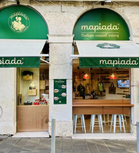 Mapiada: restaurant de spécialité italienne et épicerie fine à Nice.