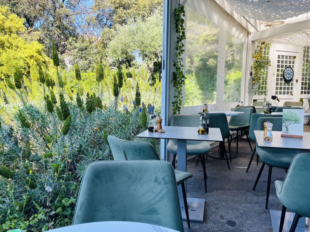 Café Chagall : café-restaurant à Nice.