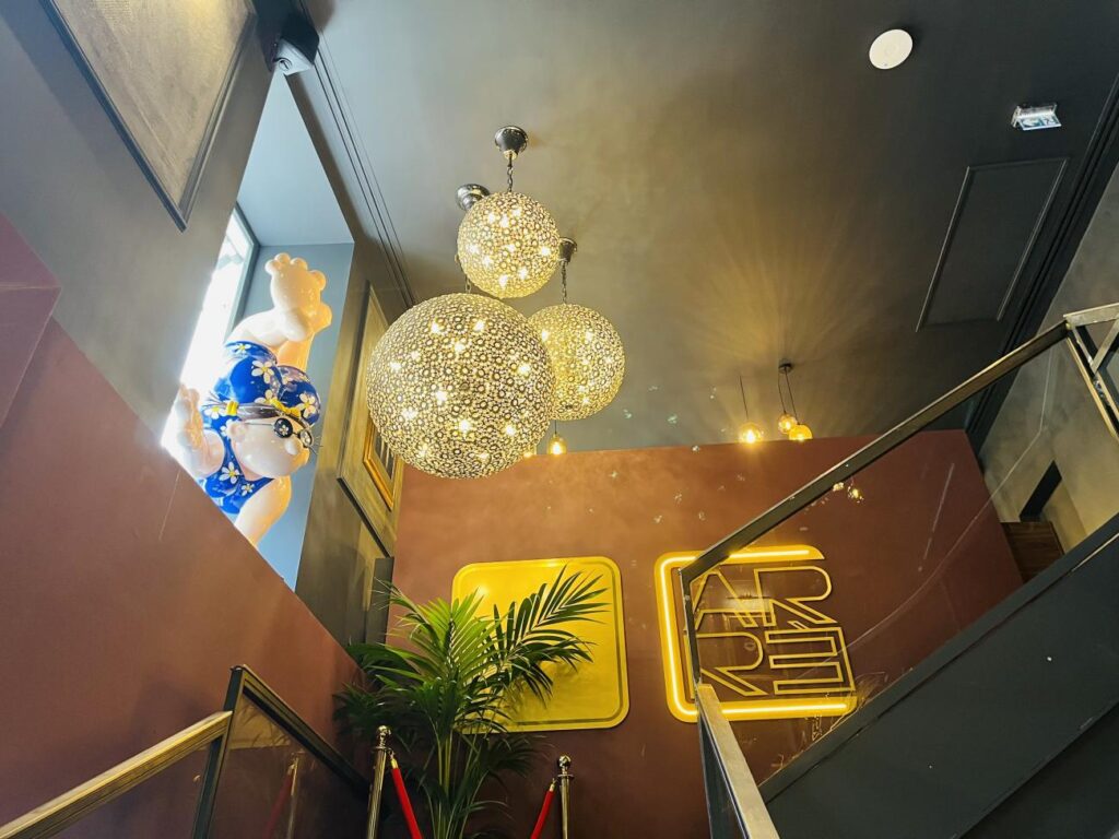 Carré d'Or : Café - Brasserie à Nice