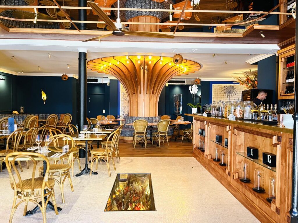 Le Grand Café des Fleurs : café/restaurant méditerranéen/bar à cocktails à Nice