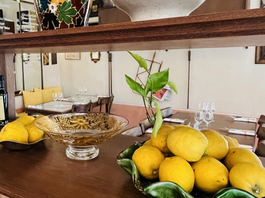 Le Bistrot des Serruriers : restaurant bistronomique - café à Nice.