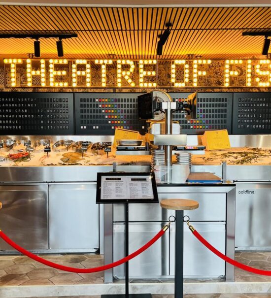 Pesca : restaurant de poissons et bar rooftop à Nice.