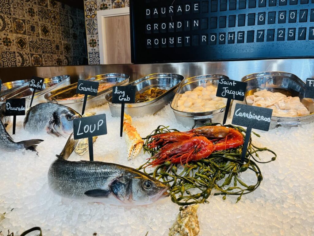 Pesca : restaurant de poissons et bar rooftop à Nice.