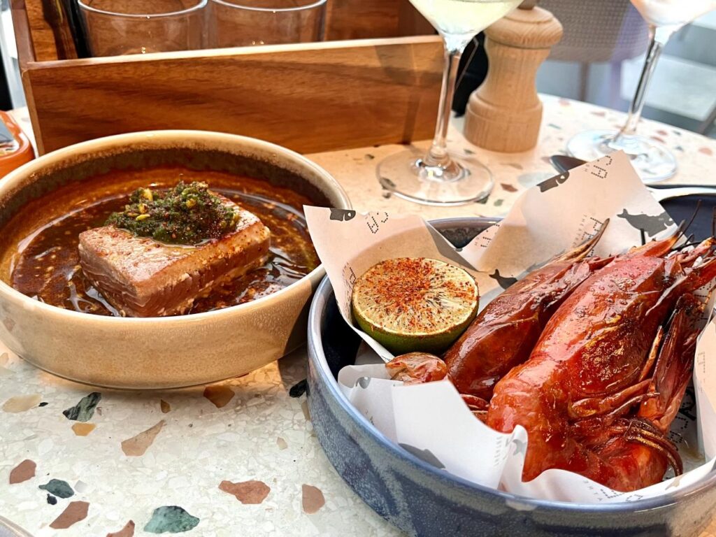 Pesca : restaurant de poissons et bar rooftop à Nice.