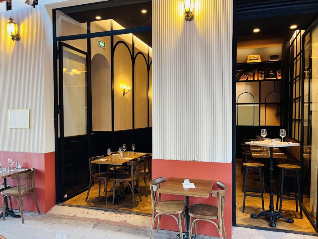 Jadis : Bistrot contemporain et bar à vin à Nice (terrasse).
