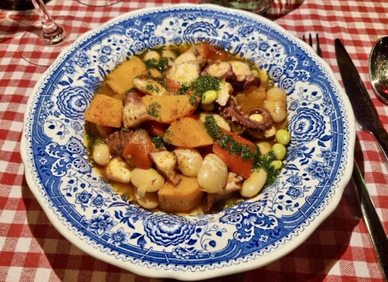 Café des Musiciens à Nice : bistrot de cuisine du marché (Ragout de poulpe).