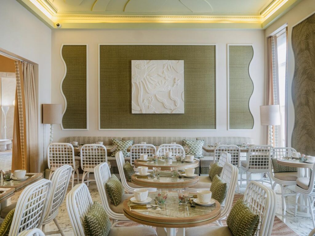 Le Soleia :Boutique-Hôtel quatre étoiles à Nice (salle petit déjeuner).