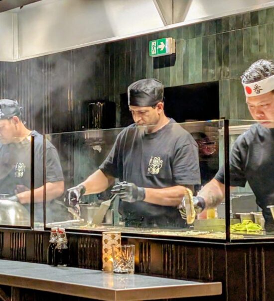 Le Yen : restaurant japonais fusion à Nice (préparation au Teppanyaki).