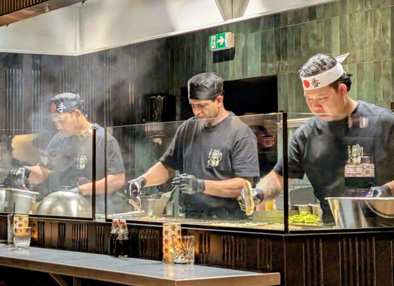 Le Yen : restaurant japonais fusion à Nice (préparation au Teppanyaki).