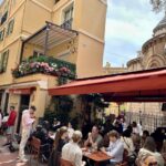 Nouvelle pépite sur le Rocher de Monaco, Maison Sœurs est un restaurant qui séduit par sa cuisine méditerranéenne de saison, ses pâtes fraîches maison et son esprit familial (terrasse)
